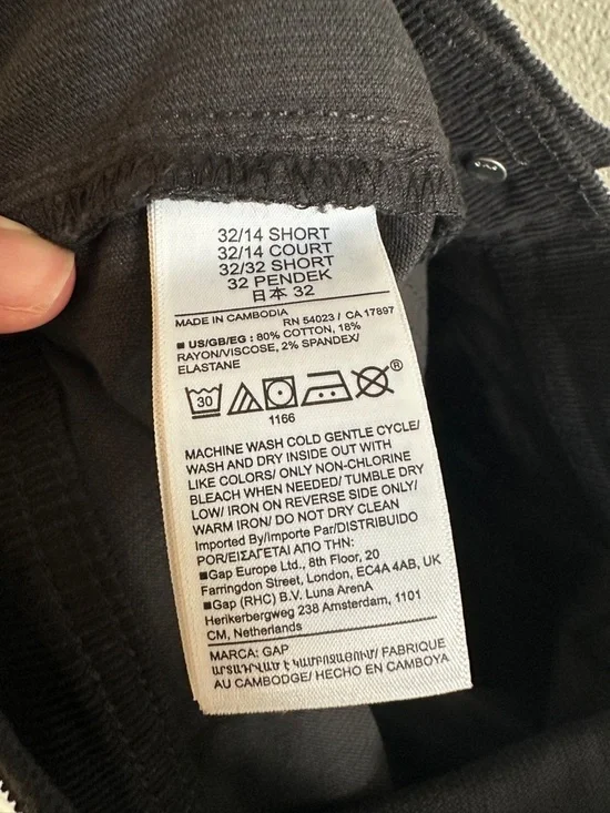 NWT Gap 70s Flare High-Rise Black Corduroy Pants 14 Short - Picture 11 of 15